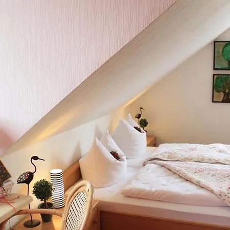 Gruener Baum 3*
