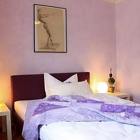 Gruener Baum Otel 3*